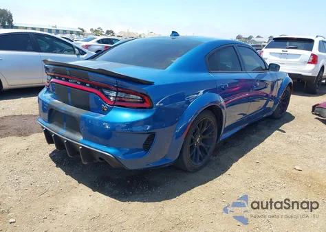 2022 Dodge Charger Scat Pack Widebody z USA, uszkodzony, nr VIN 2C3CDXGJ9NH102588